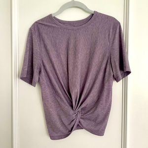 Lululemon cropped T shirt